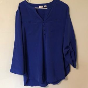 Blue 3/4 Sleeve shirt